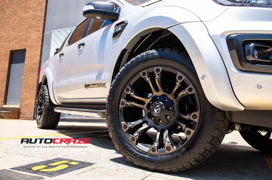 FORD-RANGER-VAPOR-BLACK-MACHINED-WITH-DARK-TINT
